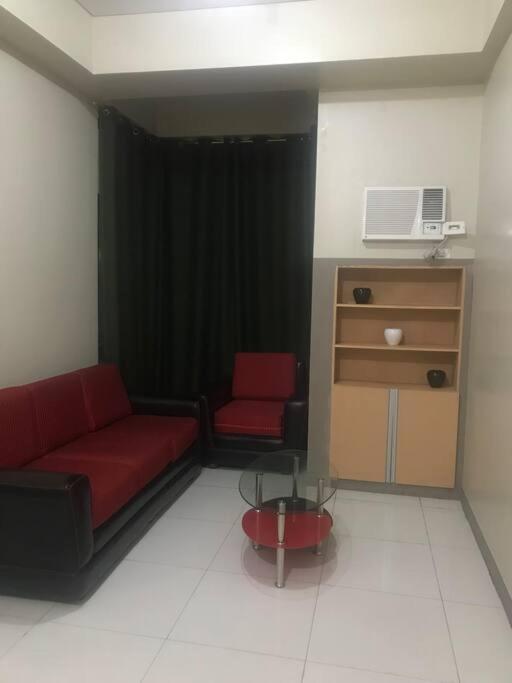 Lovely 2 Bed Infront Of Naia Terminal 3 *